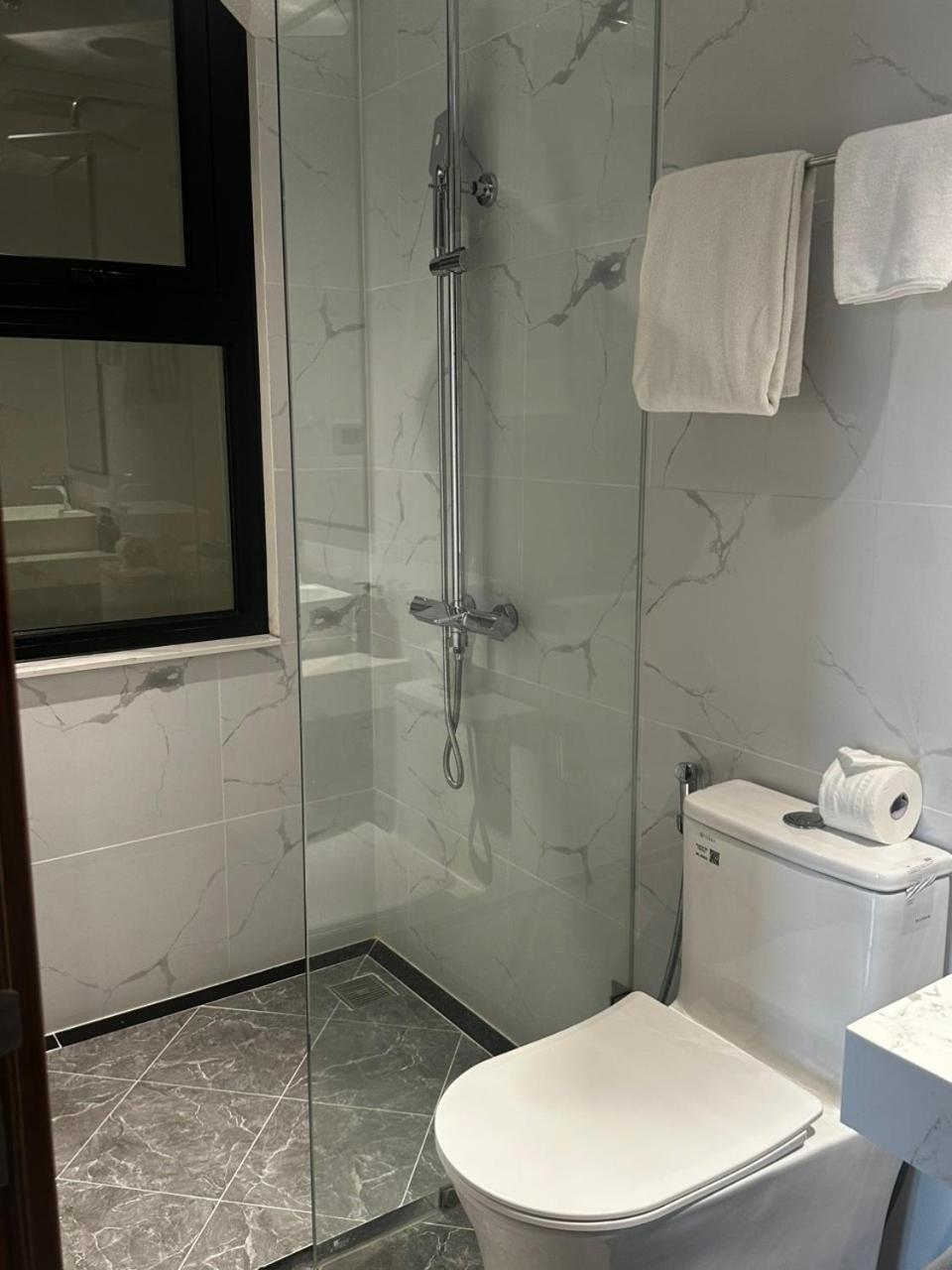 Eco Nest Hotel & Apartment Hanoi Dış mekan fotoğraf